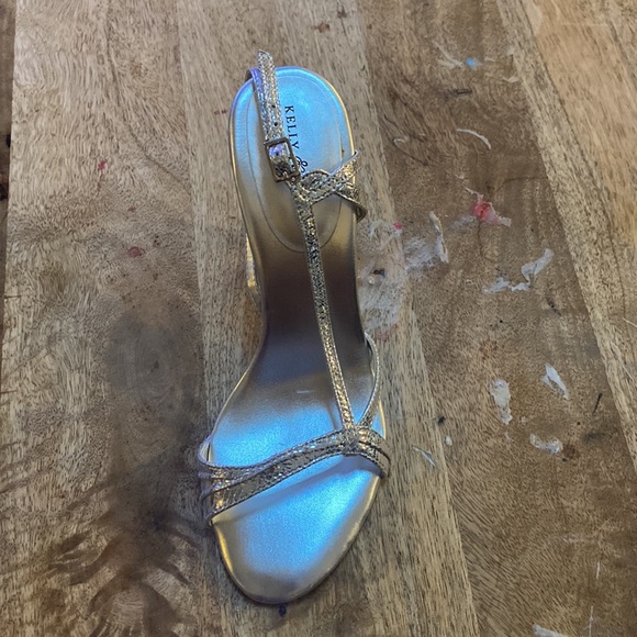 Leather upper size 7. Kelly and Kate - Picture 2 of 5